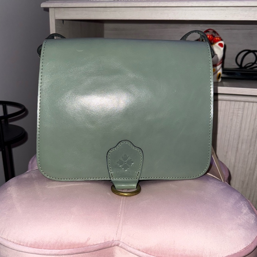 Patricia Nash ilina flap crossbody bag